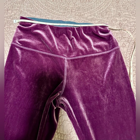 Women with Control Purple Velvet Leggings - XS - Picture 7 of 13
